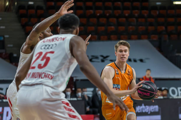 发多样化 发多样化